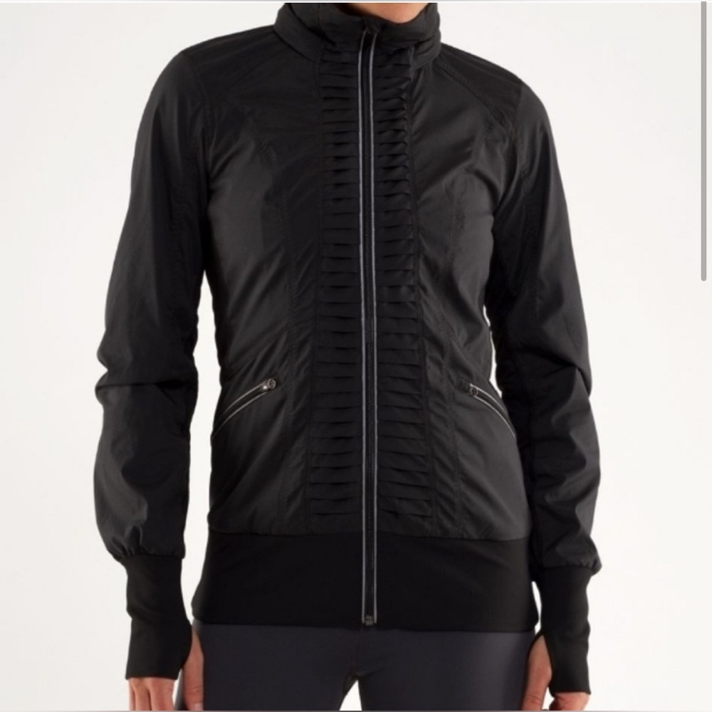 Lululemon Back On Track Jacket Black | Size 6 (estimated/no tag)